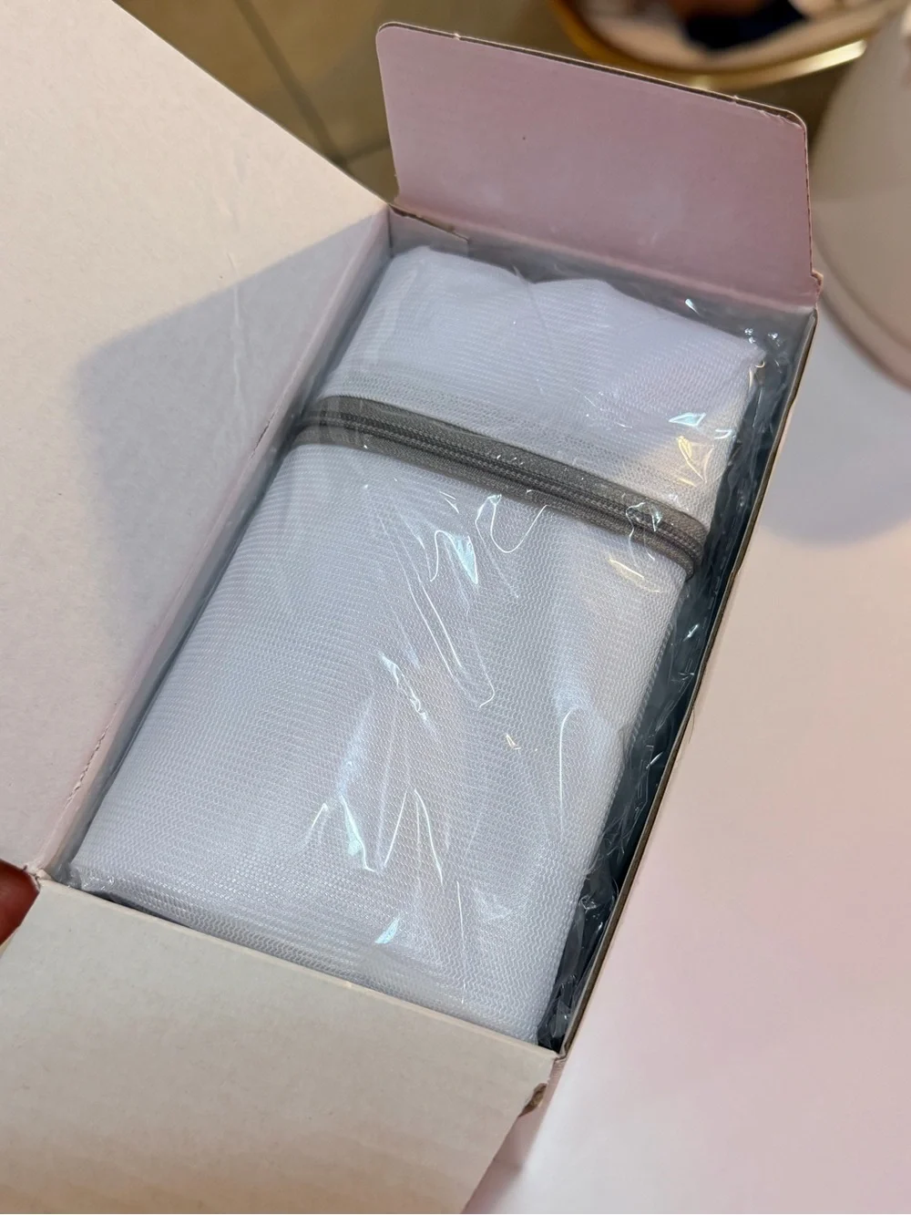 White Bath Pillow - Comfortable Spa Support